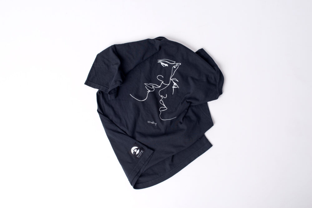 t-shirt lovey